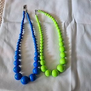 Fun round bead necklace